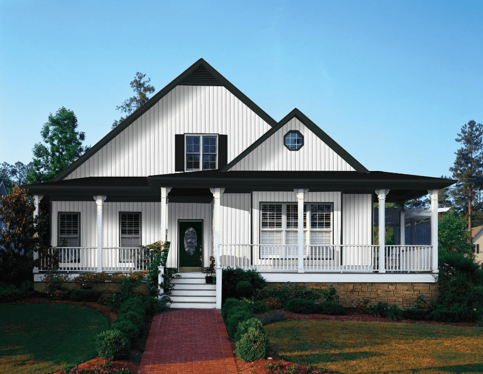 Charlotte House with new roof from charlotte roofing contractor